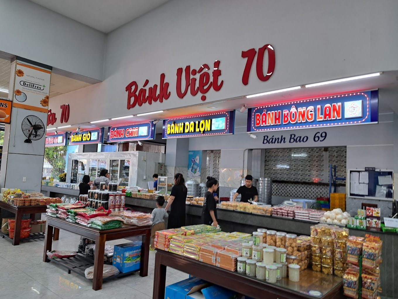 Trạm dừng chân Bách Việt 70