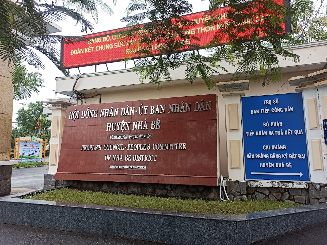 Văn phòng đăng ký đất đai huyện Nhà Bè