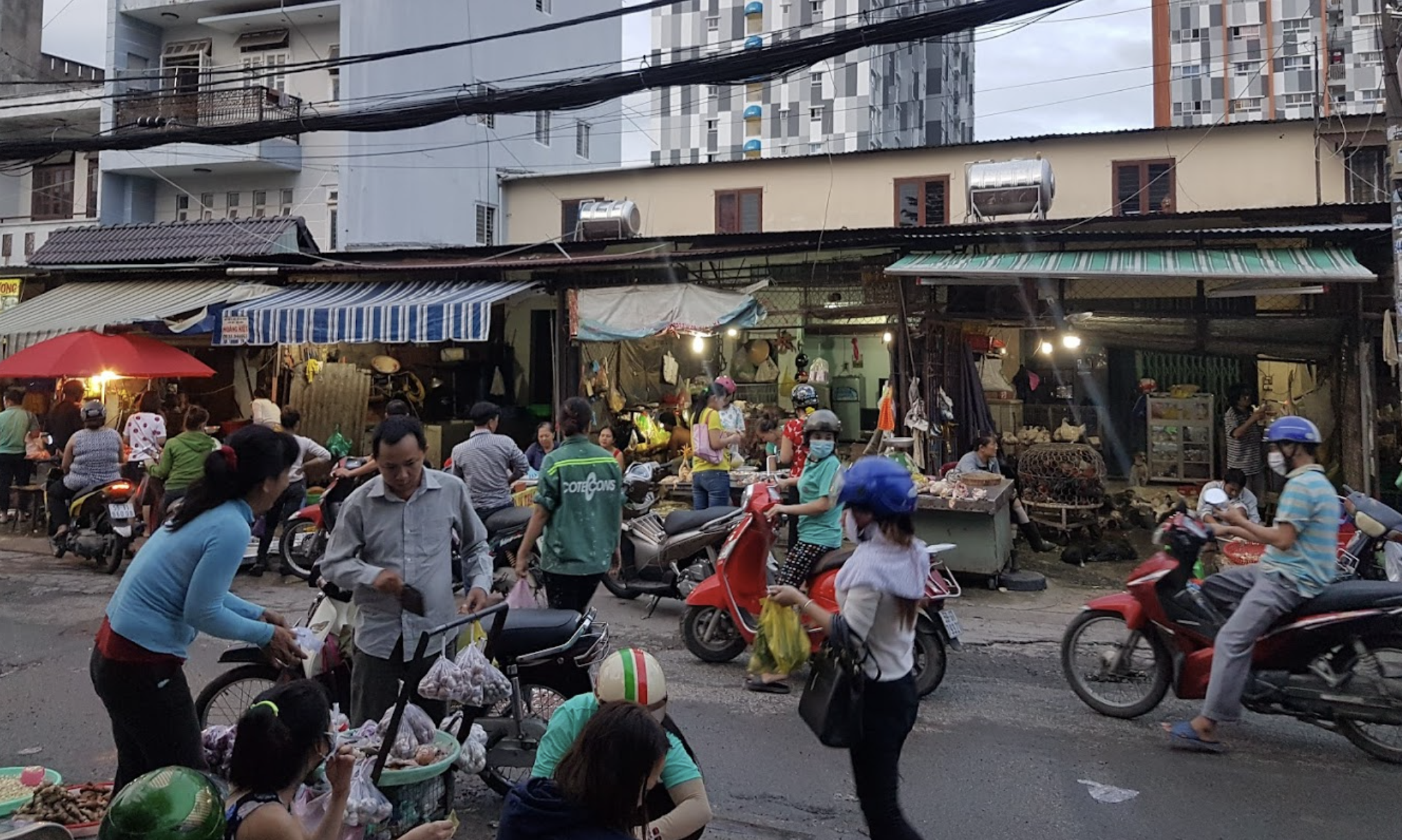 Chợ Tạm Thạch Đà