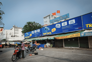 Chợ Phạm Thế Hiển