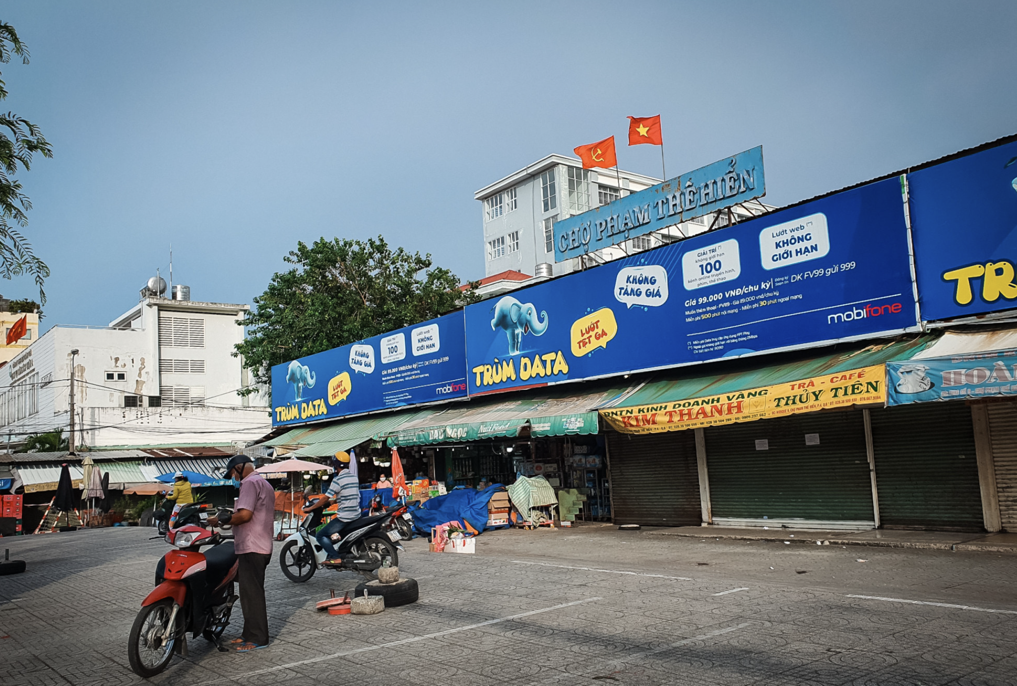Chợ Phạm Thế Hiển