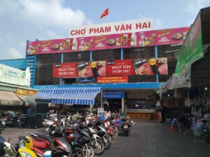 Chợ Phạm Văn Hai