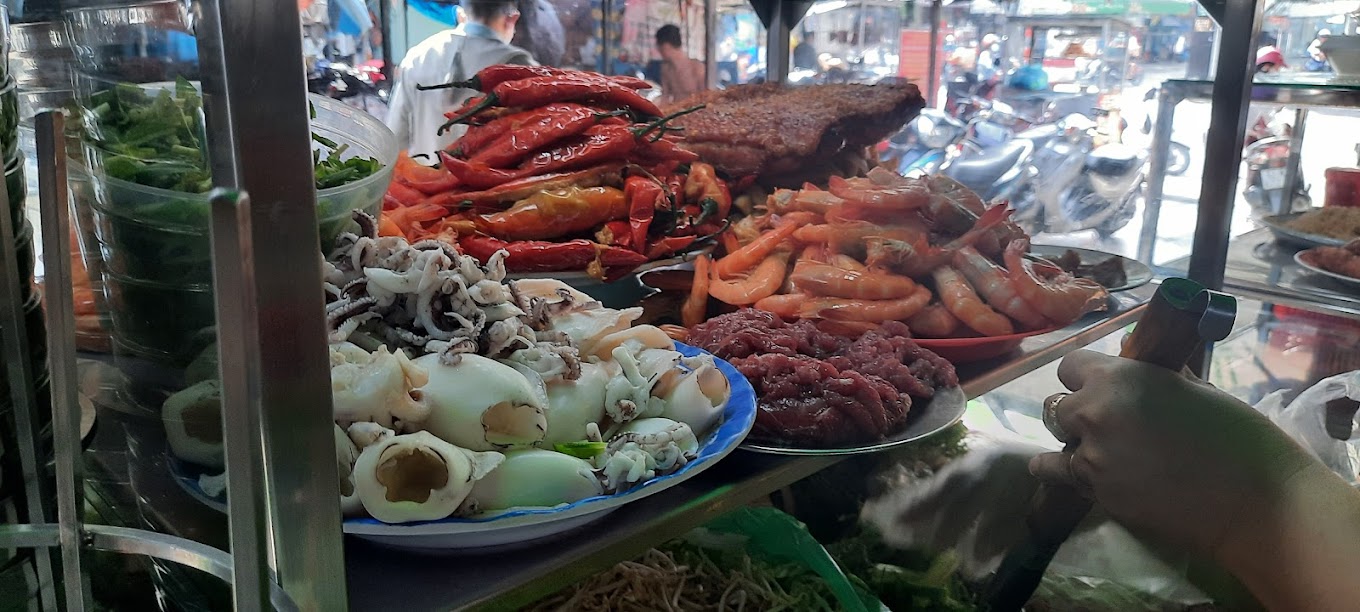 Bún mắm - đặc sản chợ Tân Hương