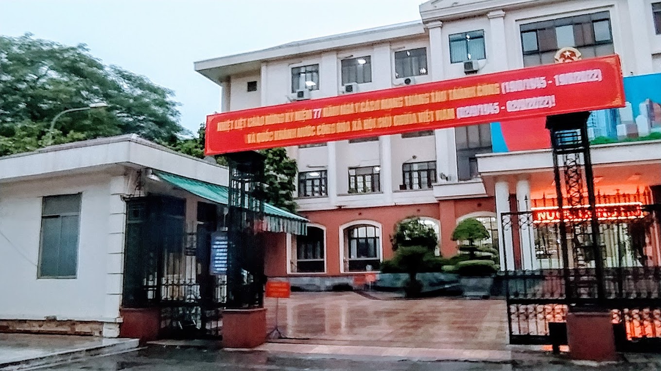 Ủy ban nhân dân Quận Nam Từ Liêm - Nơi làm các thủ tục hành chính giấy tờ